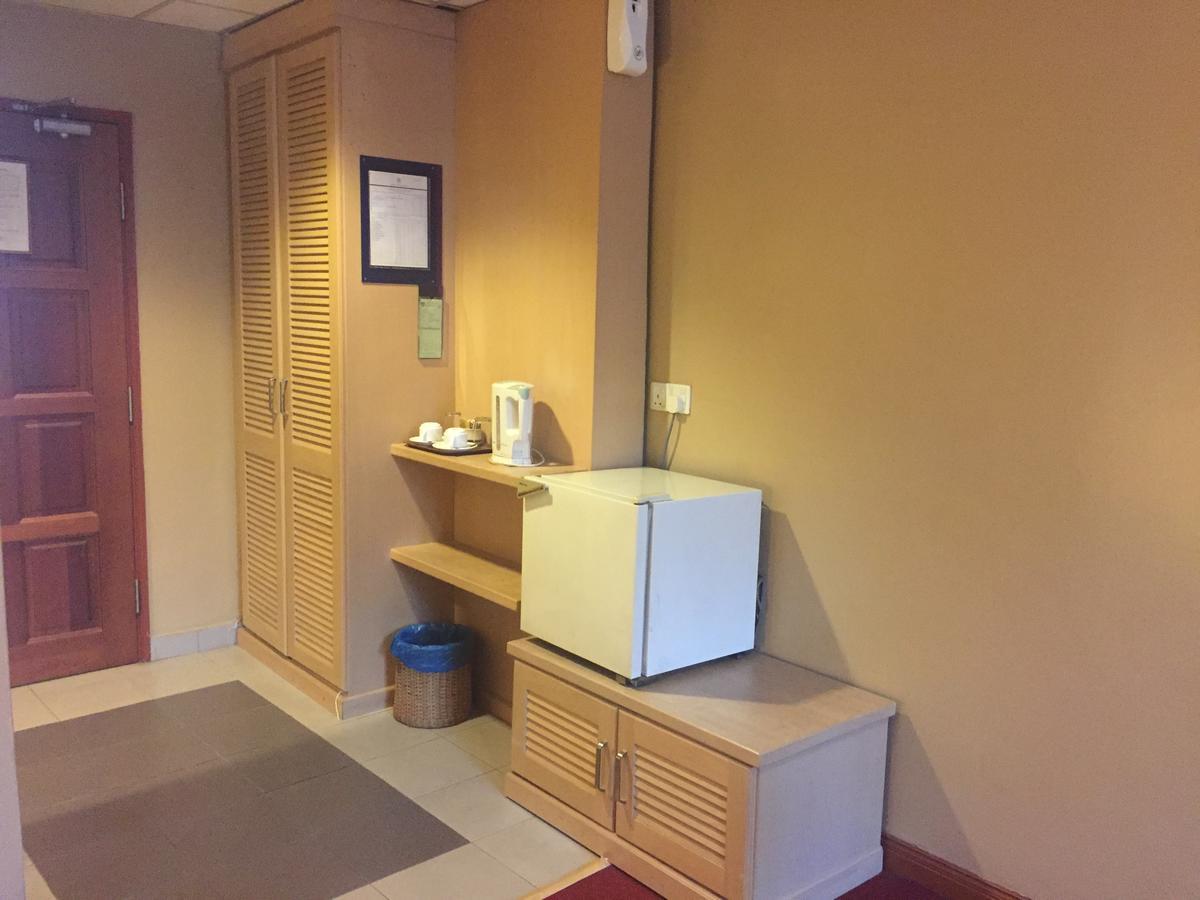 Hotel Uitm Shah Alam Buitenkant foto